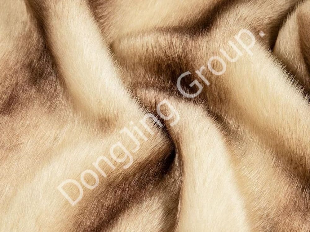 8HP0522-Béžová potlač noriek faux fur fabric