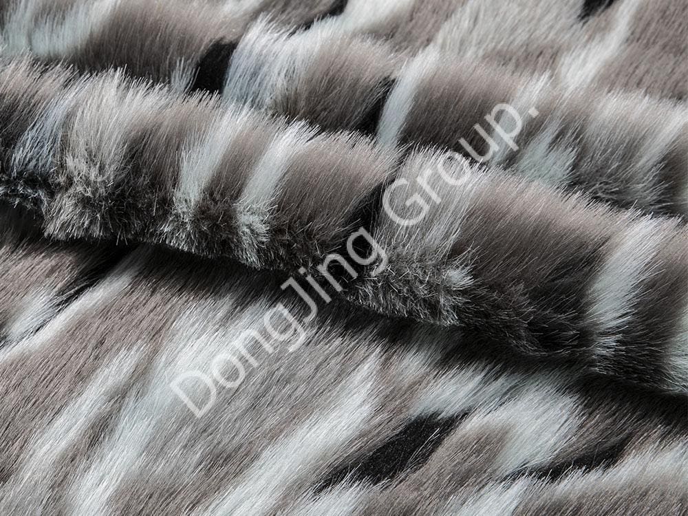 8W1856-Čierna modrá šedá trojfarebná žakárová mäkká líška faux fur fabric