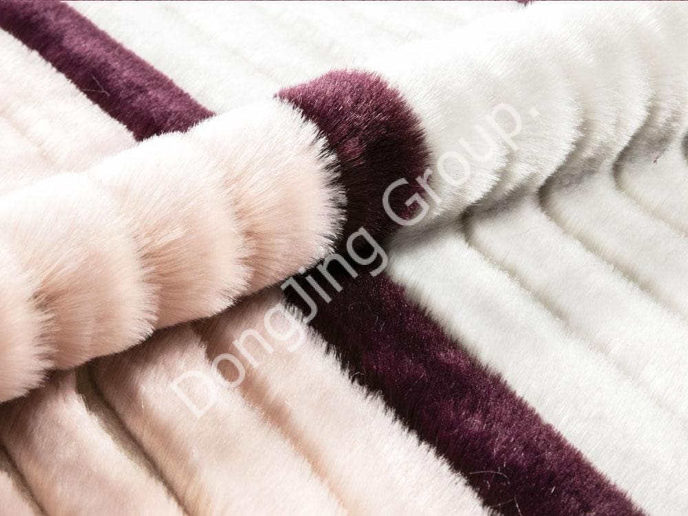 9HW0544-Ružová fialová modrá protivlasová štvorfarebná žakárová králičia srsť faux fur fabric